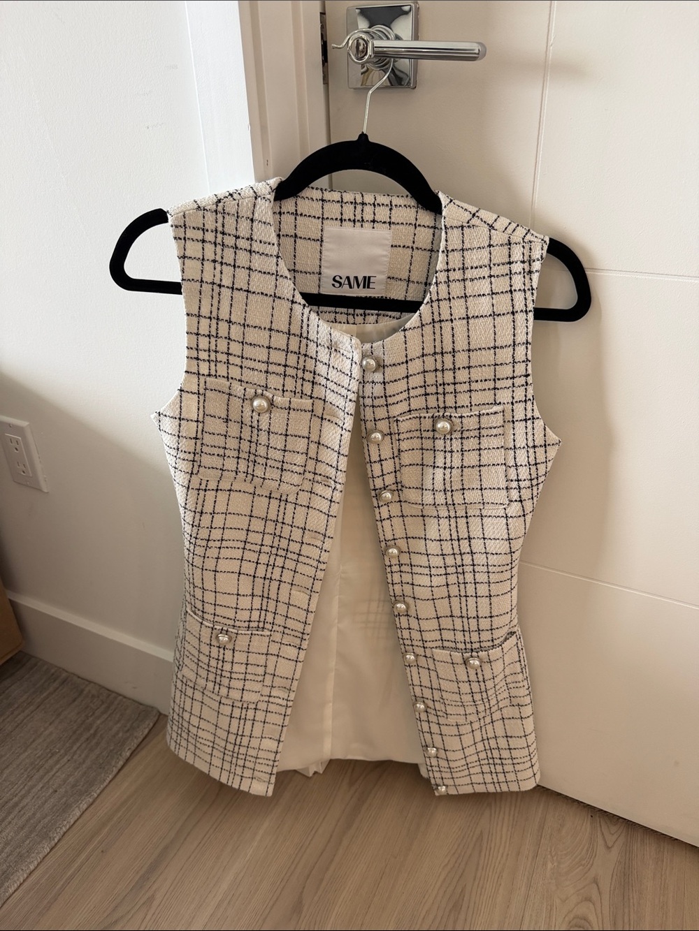 SAME Tweed Pearl-Button Sleeveless Vest - Cream & Black